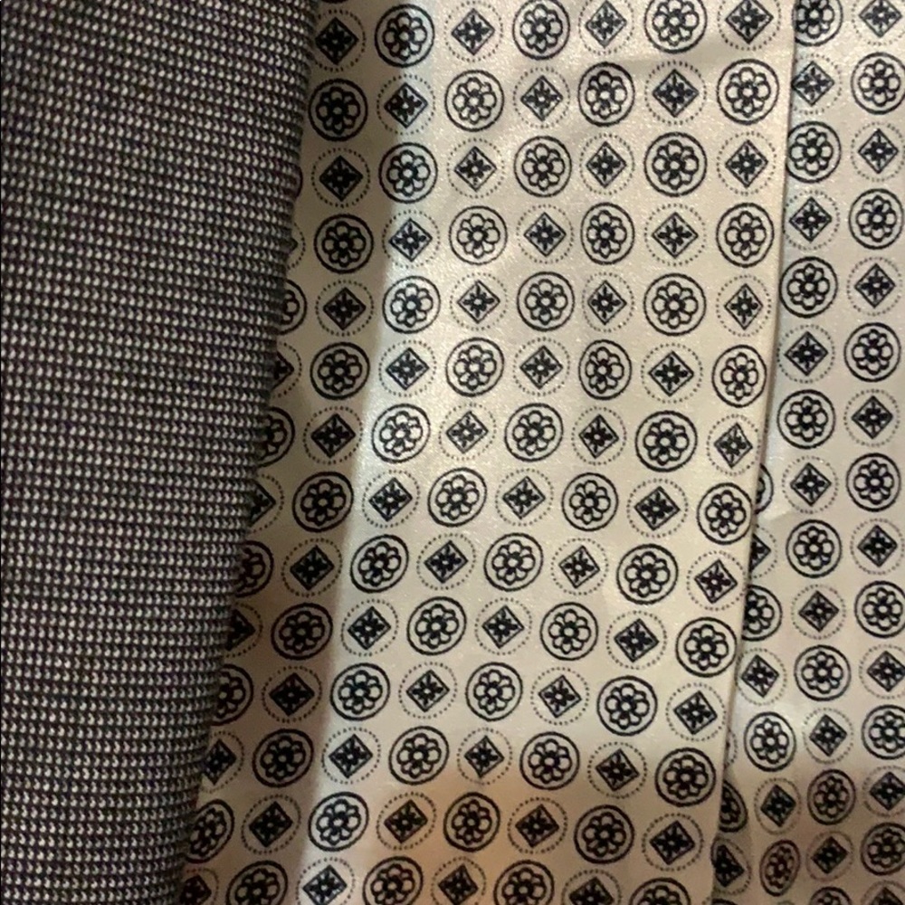 Jacket - Picture 5 of 5